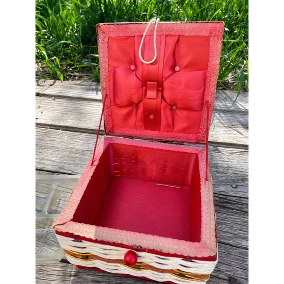 Vintage raffia straw Small Sewing Box Retro Red - Picture 11 of 15